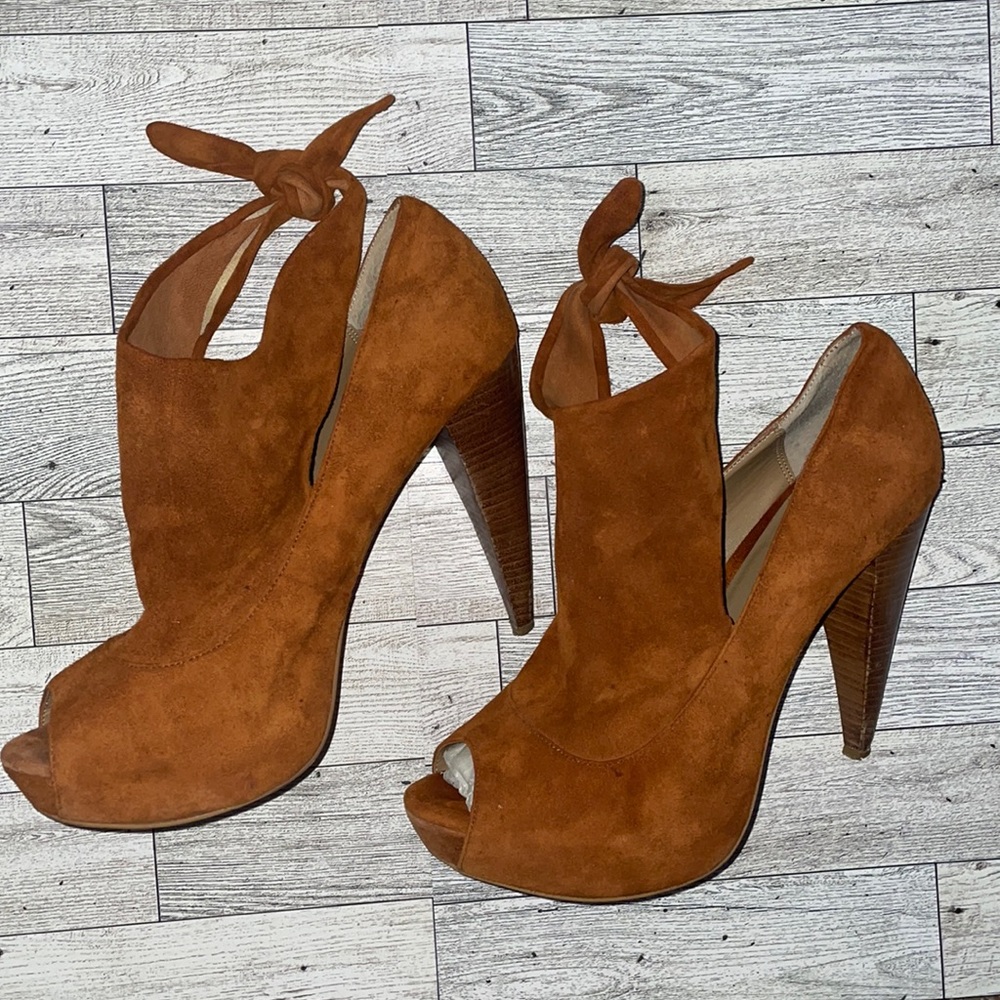 Bakers cognac tie-back booties
